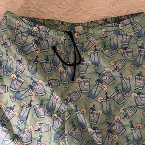 Full cut medium vineyard vines swimming trunks